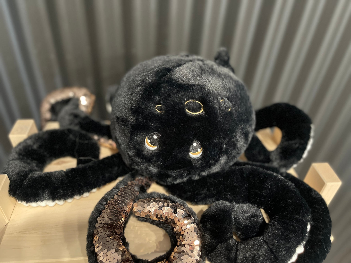 Octalux peluche en pieuvre de couleur noir lourde et sensorielle